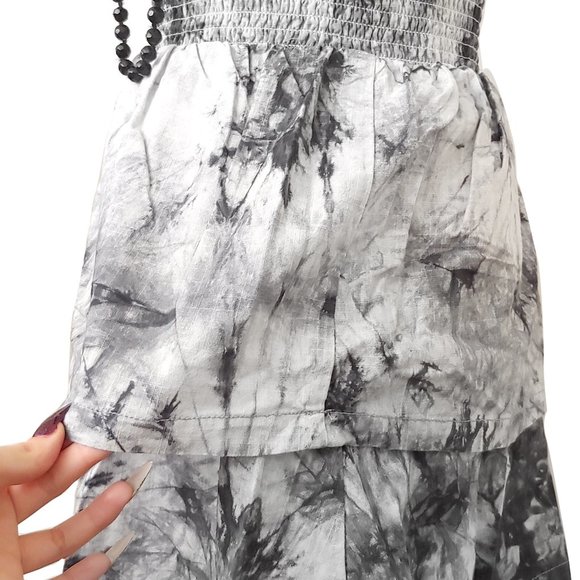 Black Tie Dye High Waisted Tiered Skirt 80s or 90s Grunge New Wave Vibe - Picture 5 of 5